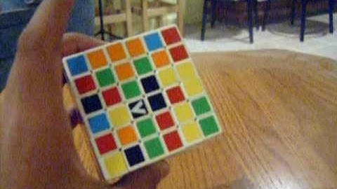 How to solve a V-Cube 6 - Part 1: The First 4 Centers