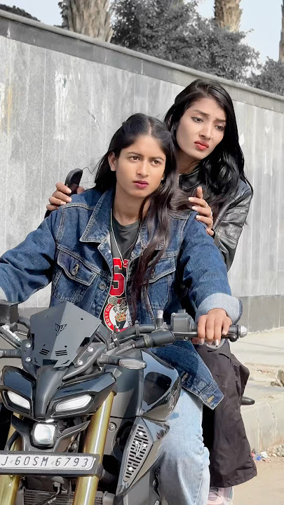 Dost hai wo meri🤬😡… ft. Shreya Ghoshal ll Chikni chameli ll #foryou #reelfilit #youtubeshorts