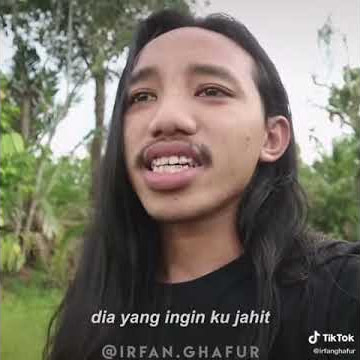 Perbedaan orang normal dan anak indie ketika berantem Tiktok @IRFANGHAFUR