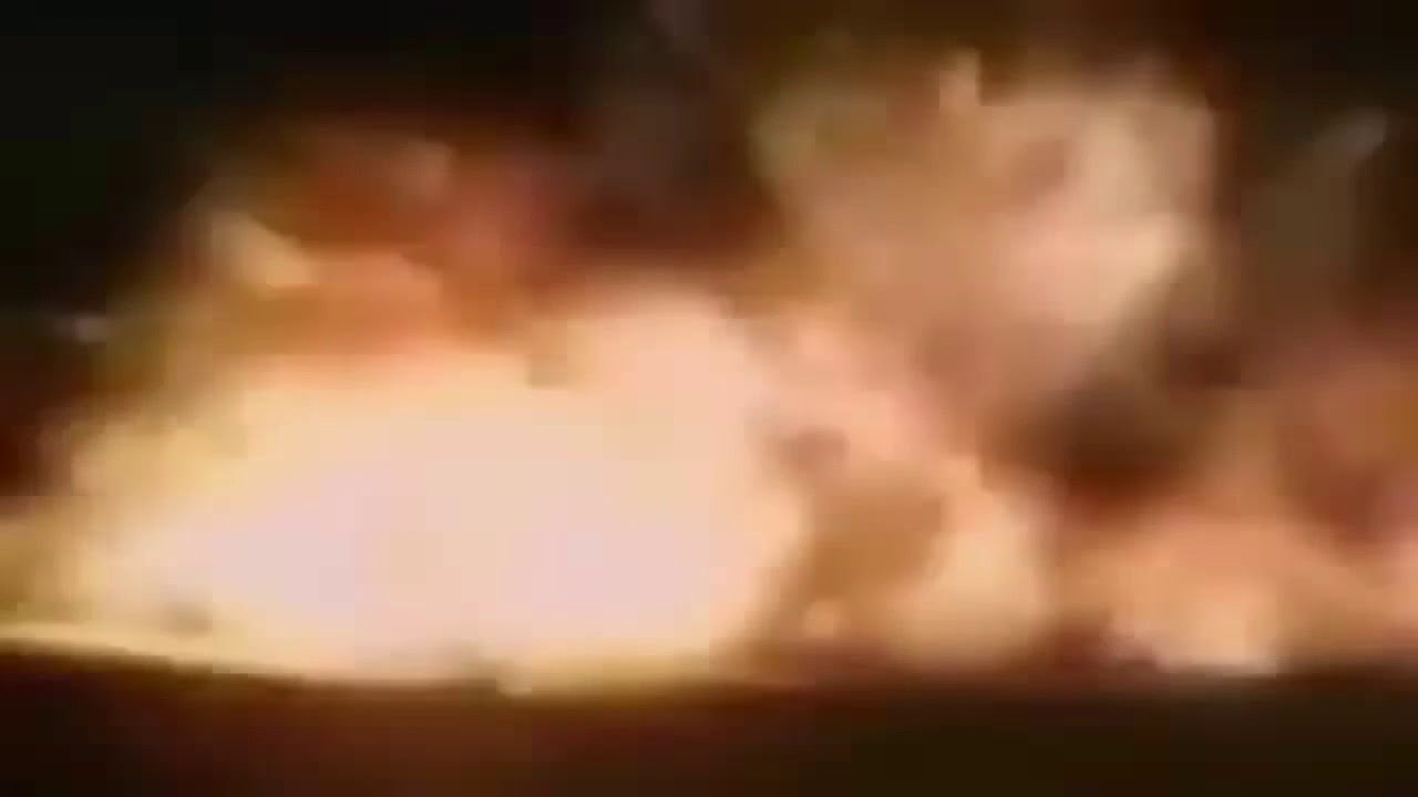 Meme Mario Theme Explosion [ORIGINAL] - YouTube