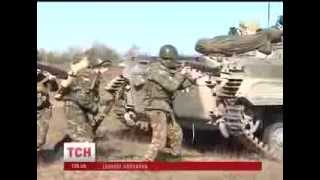 Общество: Житомирские танкисты хотят мира, но готовятся к войне