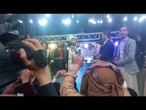 الفنان يوسف العزاني يغني في عرسه الحلا والانس كله
