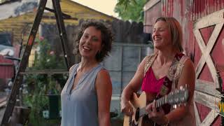 Ynana Rose & Holly Ann Lewis - Simplify (Official Video)