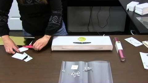 Heidi Swapp MINC Machine Unboxing – CraftDirect