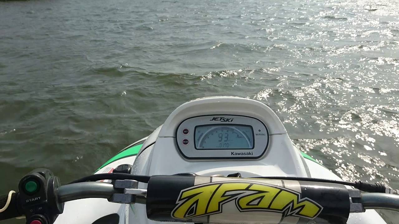 Kawasaki STX-1200R 淡水もの 納艇前水上テスト - YouTube