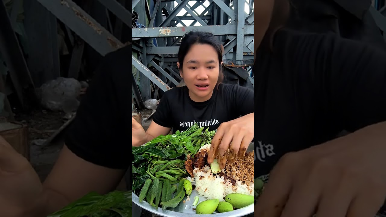 သရက်သီးတို့စရာအပါတို့စရာများများနဲ့စားကြပါအုန်း