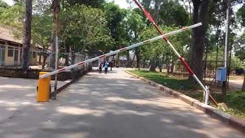 Hướng dẫn lắp đặt barrier tự động tại trường ĐHGTVT Q9