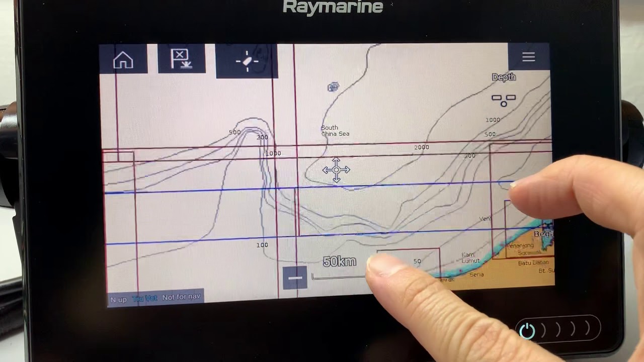 Raymarine axiom 7 with navionics chartplotter - YouTube