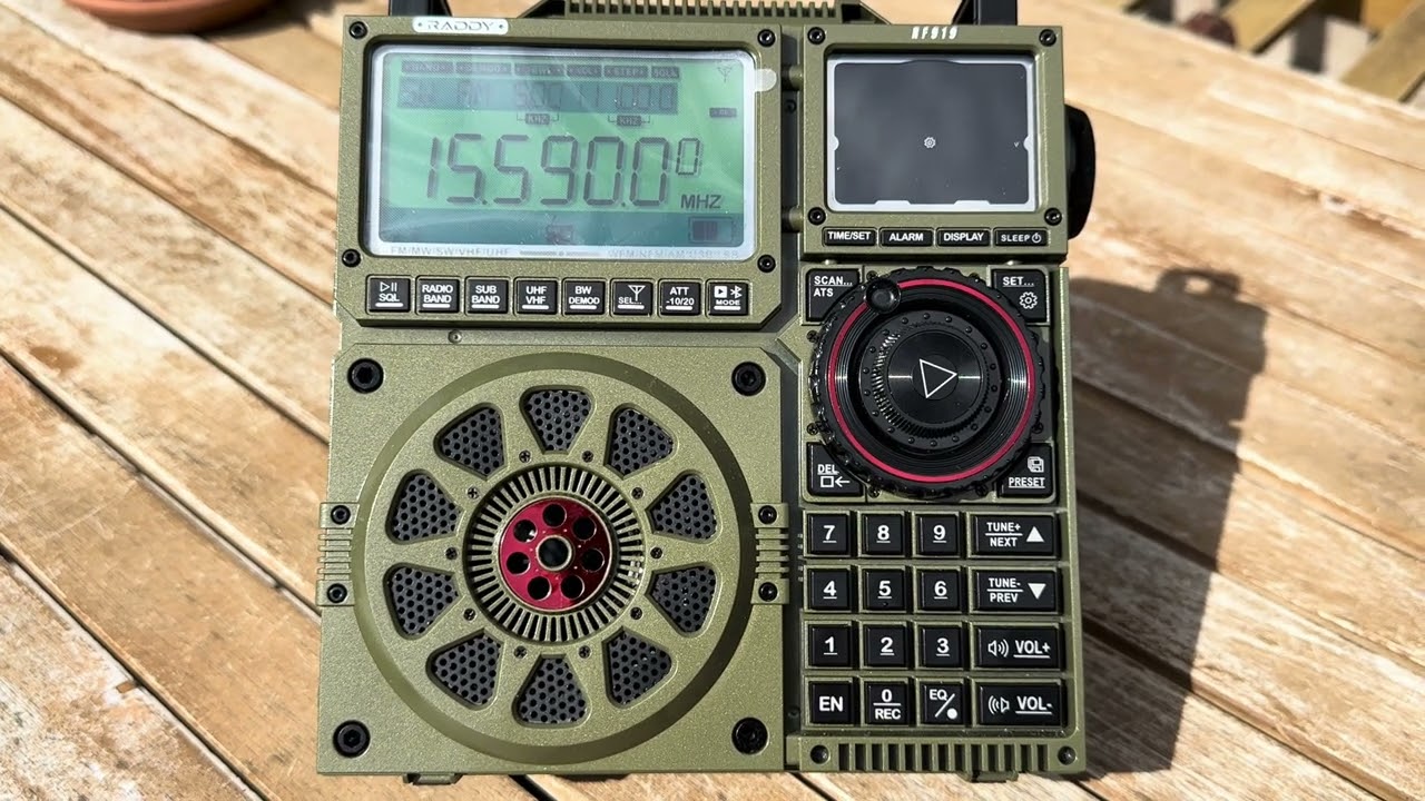 Garden shortwave listening with the RF919 & Sangean ANT-60 wire
