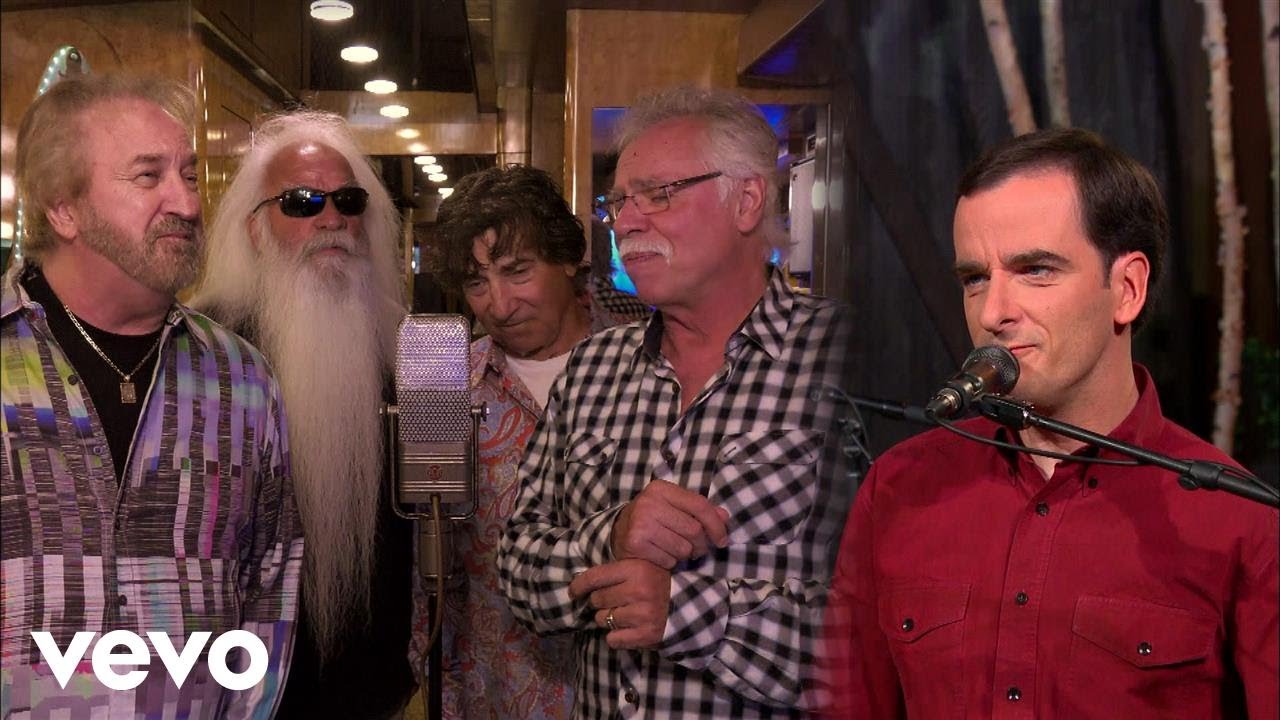 Bradley Walker - Family Bible (Live) ft. The Oak Ridge Boys Bradley Walker - Family Bible (Live) ft. The Oak Ridge Boys