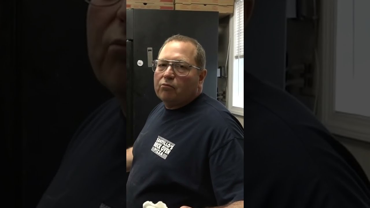 Dave Portnoy Learns Italian Trade Secrets From Pizza Shop Owner