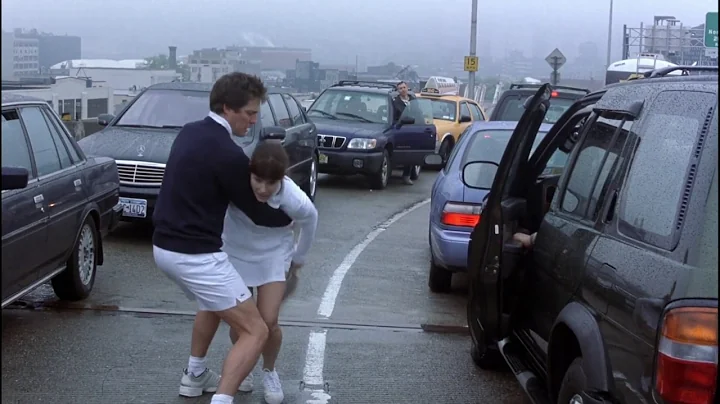 Urgent! George and Lucy searched for a bathroom during the traffic jam