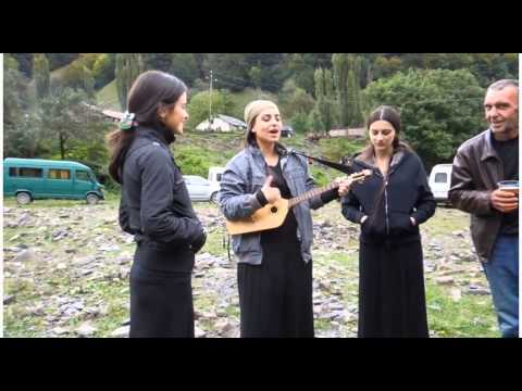 ტრიო მანდილი - მთაში არწივი ნავარდობს | trio mandili -  mtashi arwivi navardobs