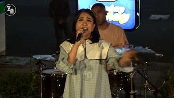 Lagu dMasiv rasa Astrid - Cinta Ini Membunuhku, Live At Anjungan Sarinah (31 Oct 2022)
