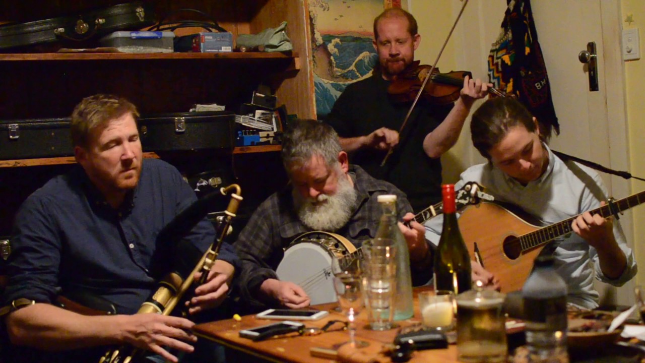 Irish Reels Last Night's Fun / Rakish Paddy / Over the Moor to Maggie