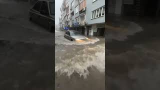 Akhisar Da Tam Bir Felaket Yaşandı İşte Su Baskını Görüntüleri