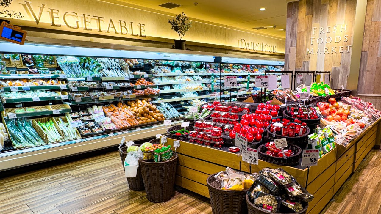 🇯🇵 Welcome to YOURS — A 7-Eleven Japan Supermarket in Okayama