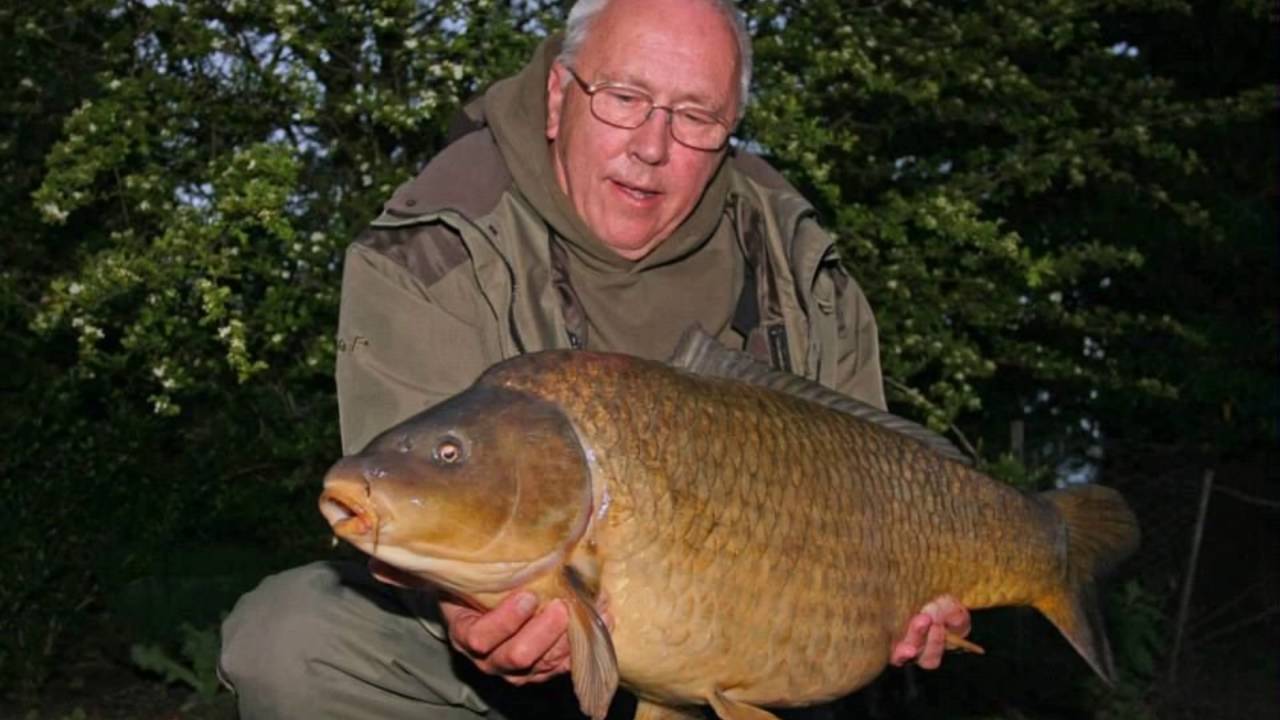 Ep 79 Chris Ball, Surface Fishing For Carp YouTube