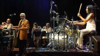 Pete and Sheila Escovedo Linda Chicana.wmv
