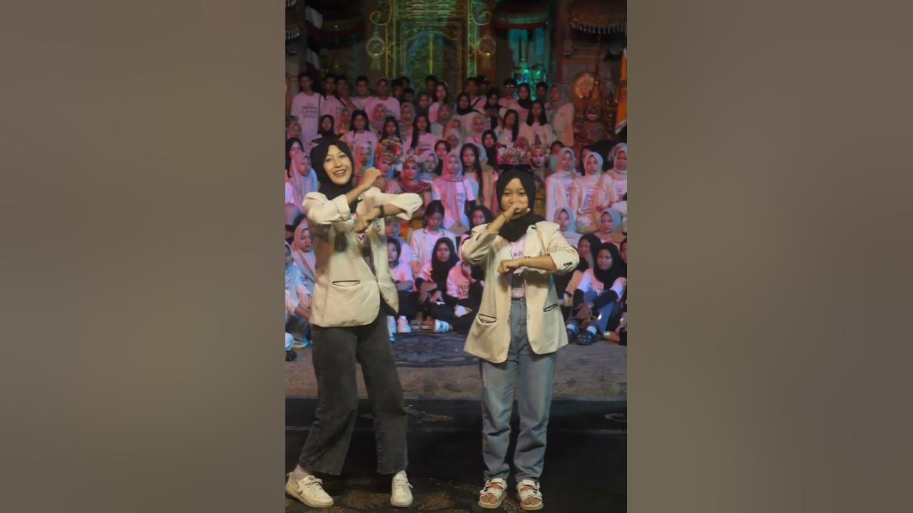 Dibikin asyik aja ga dih #music #automobile #busmania #smk #smkbisa #song #coversong #covermusiktop