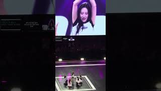 Sunmi balloon in love