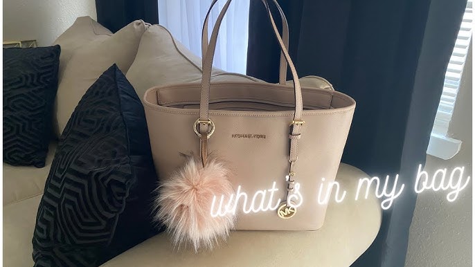 VLOGMAS DAY 3  MICHAEL KORS JET SET TRAVEL LARGE SAFFIANO LEATHER TOTE 