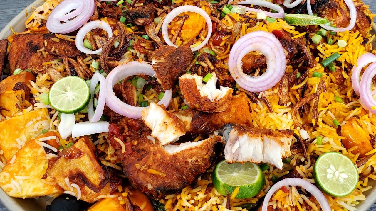 ألذ صيادية سمك يمنية عدنية على أصولها والنتيجة خيالية 👌🤤 Yemeni sayaddieh with rice