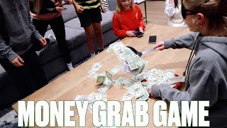 CASH GRAB GAME GONE WRONG! MONEY SCOOP CHALLENGE BACKFIRES BIG TIME WHEN EVERYBODY WINS CASH!