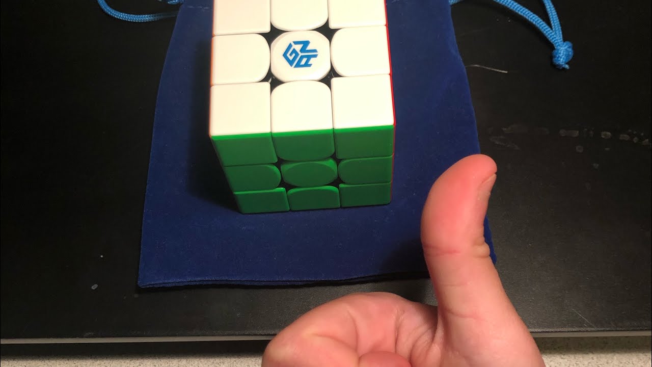 How to solve a Rubik’s cube in less than 6 minutes!! - YouTube