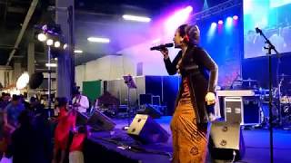 Rocker berkonde - I Will Survive | Gloria Gaynor (Pasar Raya 2018)