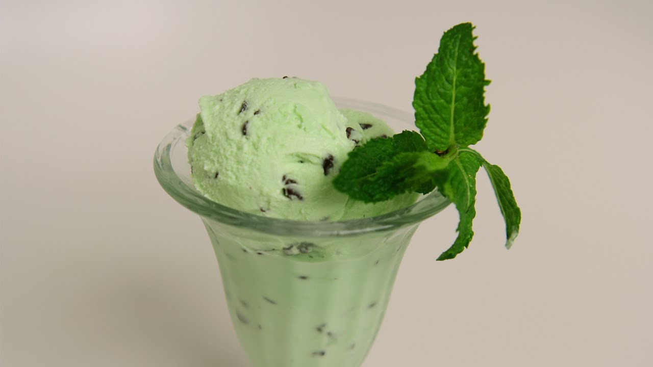 ⁣Homemade Mint Chocolate Chip Ice Cream Recipe - Laura Vitale - Laura in the Kitchen Episode 400