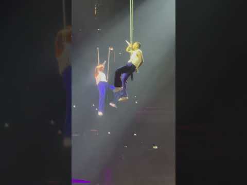 Chris Brown “Feel