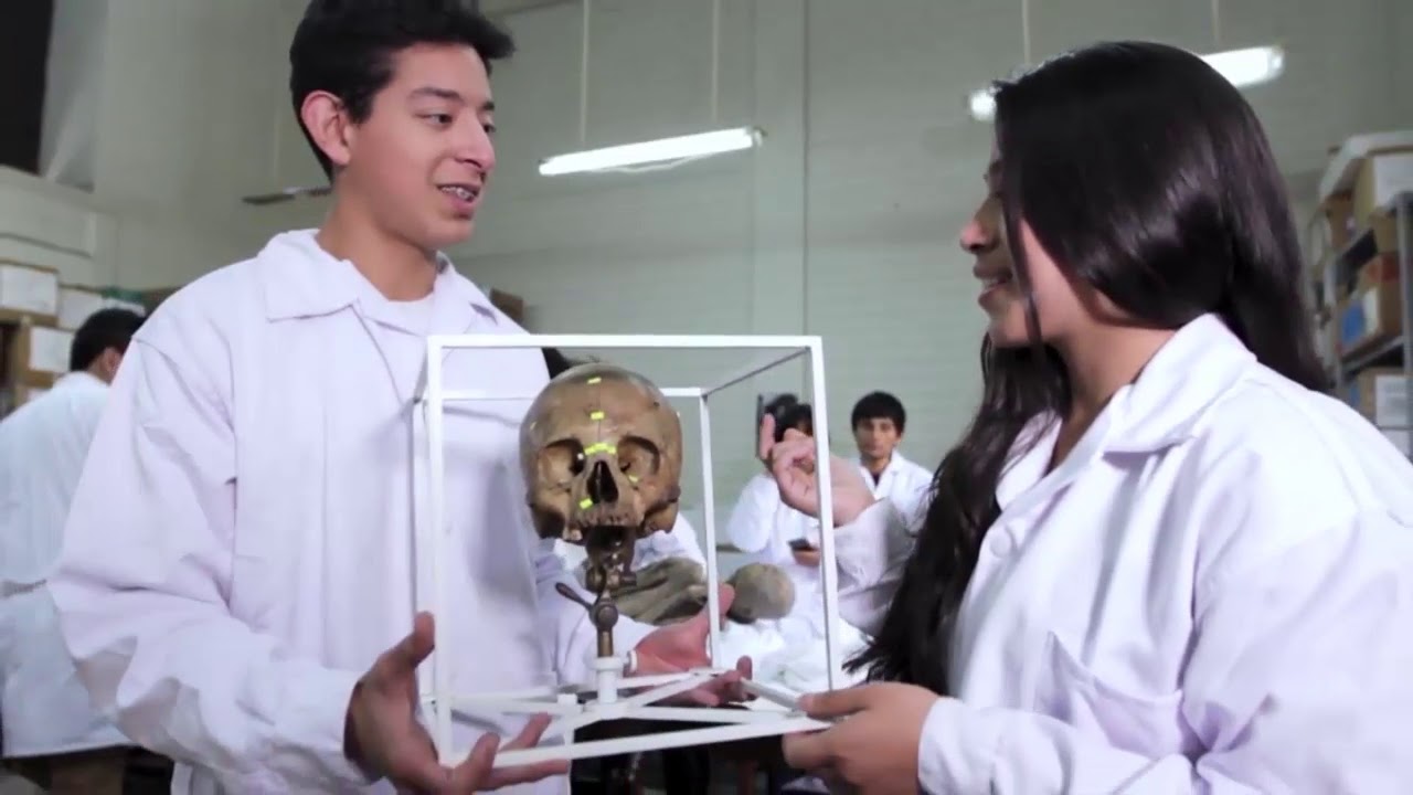 Homenaje al Dr. Juan Falen san borja basketball