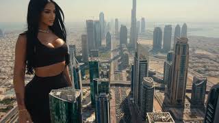 Giantess Arab Woman city rampage