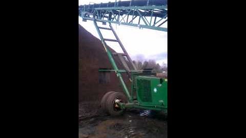 McCloskey 80ft x 36" stacker in action