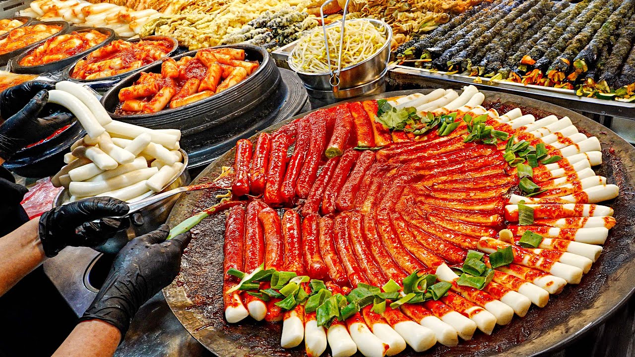 Вкусная традиционная рыночная еда - ТОП-7: токпокки, лапша, кимбап / Корейская уличная еда