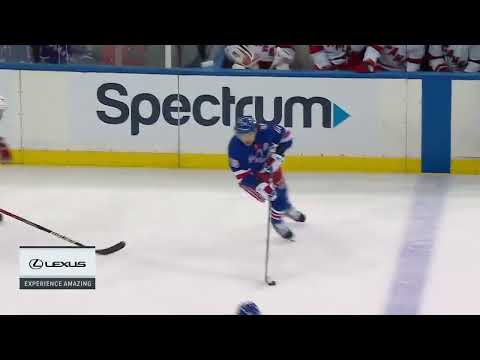 «Панарин отправил Славина в школу». Болельщики отреагировали на финт Артемия