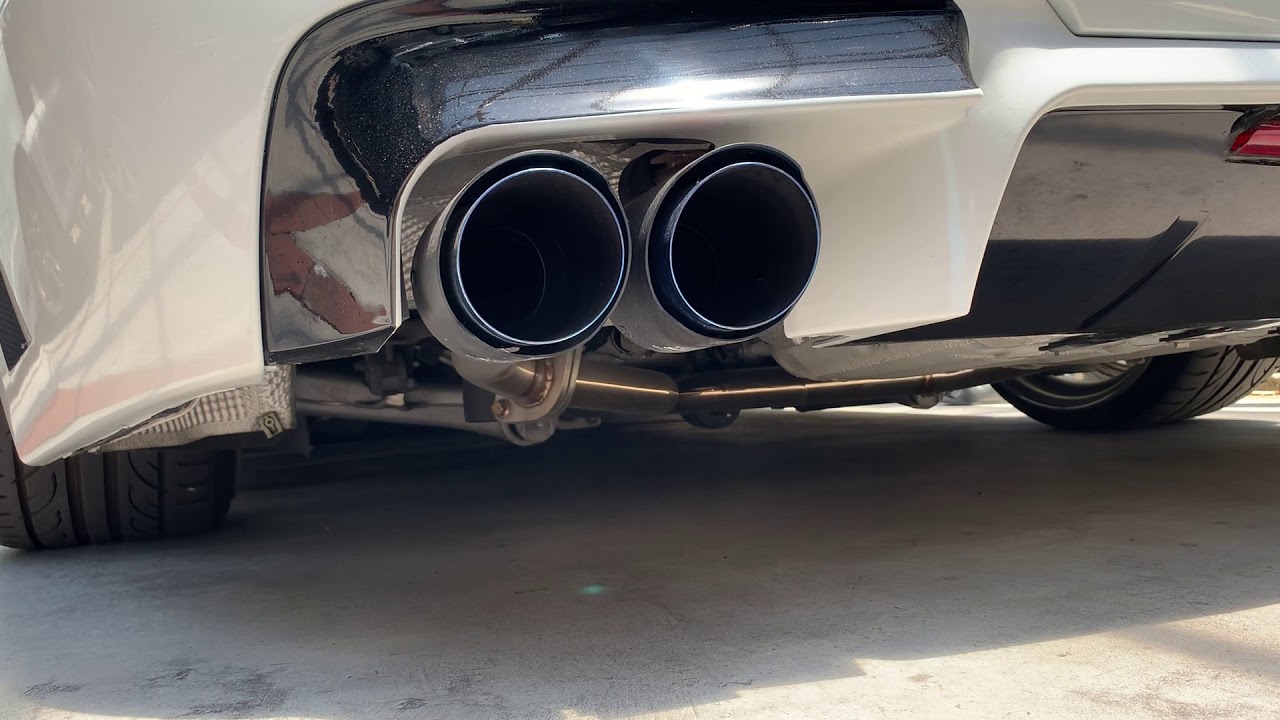 BMW F10 523d ワンオフストレートマフラー - YouTube