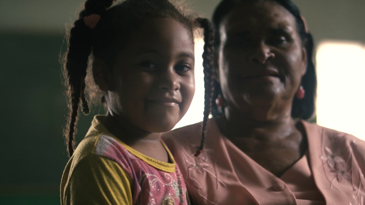 camera iphone 8 plus apk Héroes Anónimos de María Trinidad Sánchez
