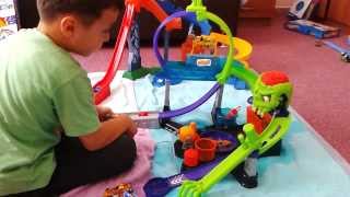 Yiğit Yılmazın Hot Wheels Dr Bones Lab