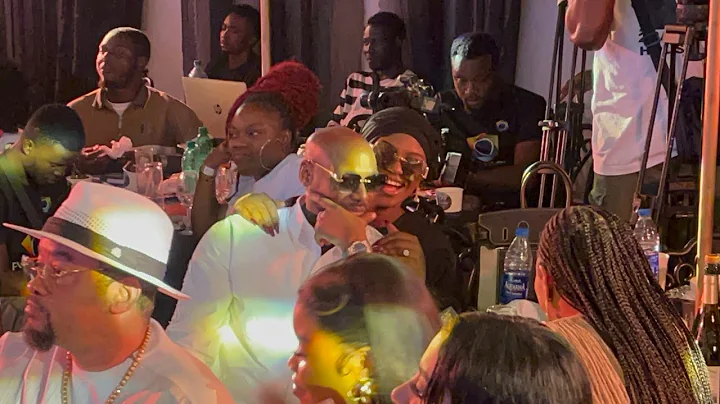 LOVEUP MOMENT OF 2FACE & HIS WIFE NATASHA AT YVONNE JEGEDE’S 20 YEARS OF NOLLYWOOD CELEBRATION 