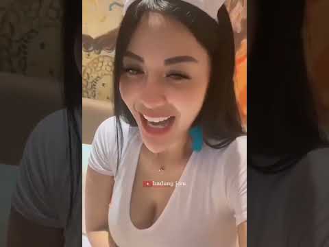 Nesya Alina Live Hot Bikin Gk Tahan..