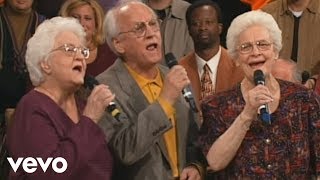 Video voorbeeld van "Bill & Gloria Gaither - What a Meeting in the Air [Live]"