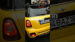 Ünal Turan Fuarda Arabasina Çikanlara Si̇ni̇rlendi̇ Resimi