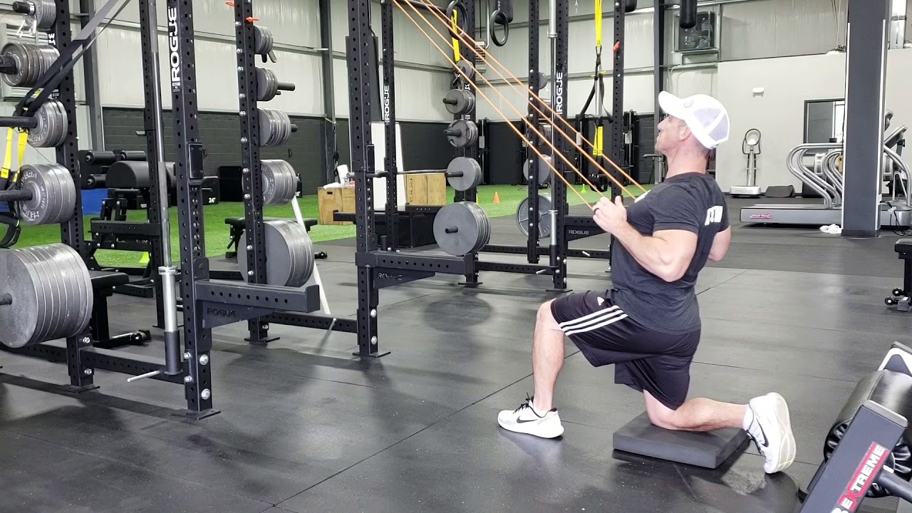1/2 kneeling banded row from hi to low - YouTube