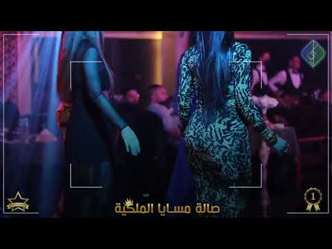 رقص كاوليات في الملاهي