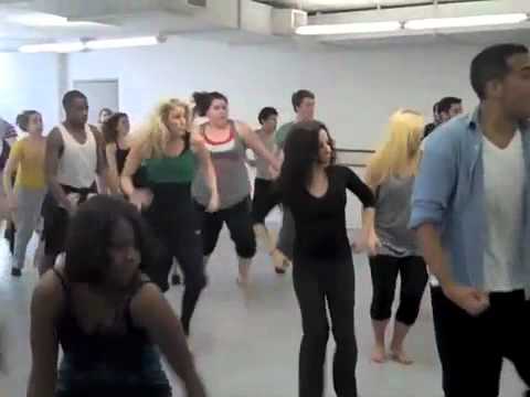 Brandon Contreras teaches In The Heights combo