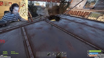 xQc destroys a tank with grenades -  Rust OfflineTv & Friends