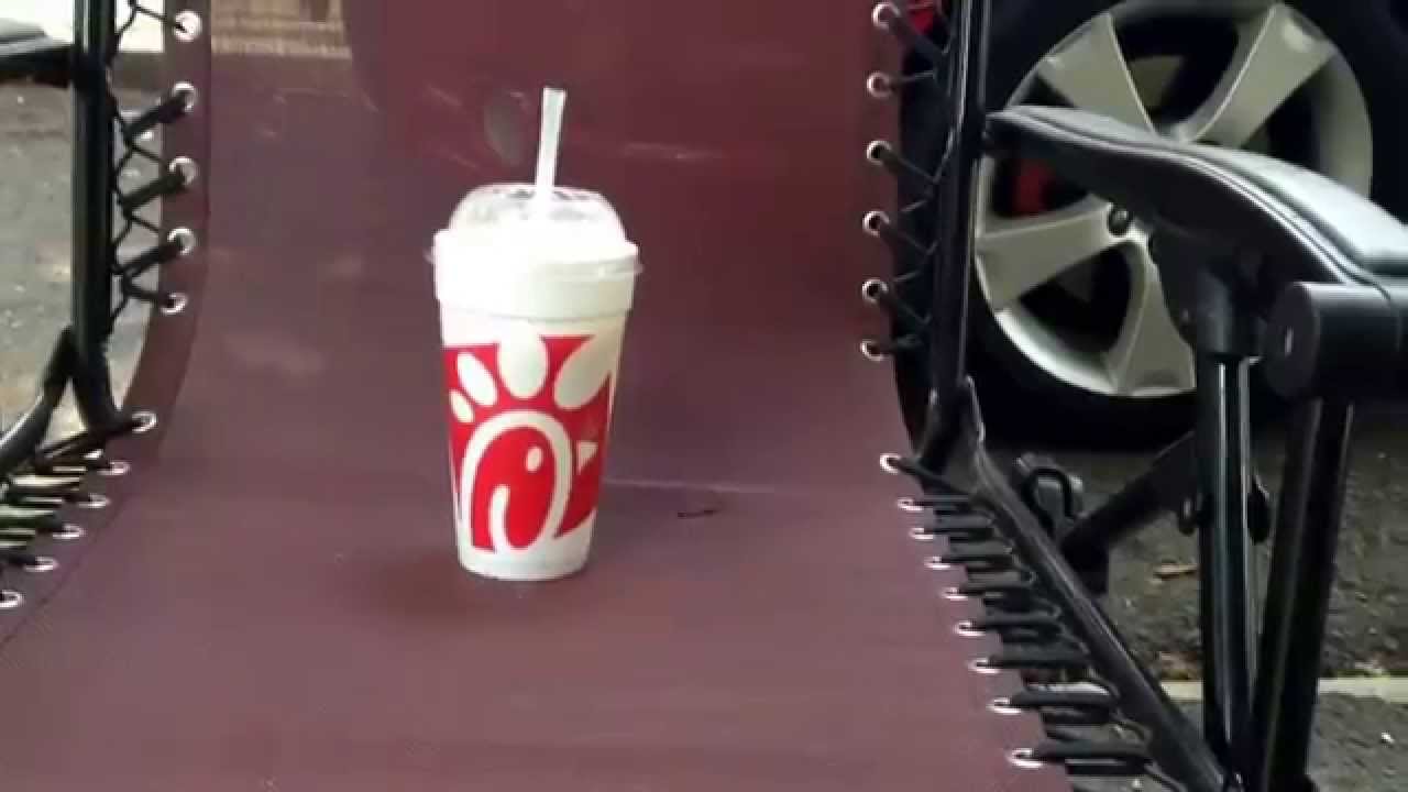 Chick Fil A Strawberry Shake ( Delicioso en español ) YouTube