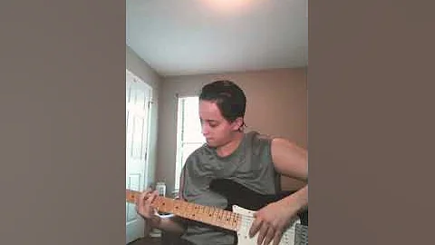 Raymond Valentin Playing Smoke On The Water By: De...